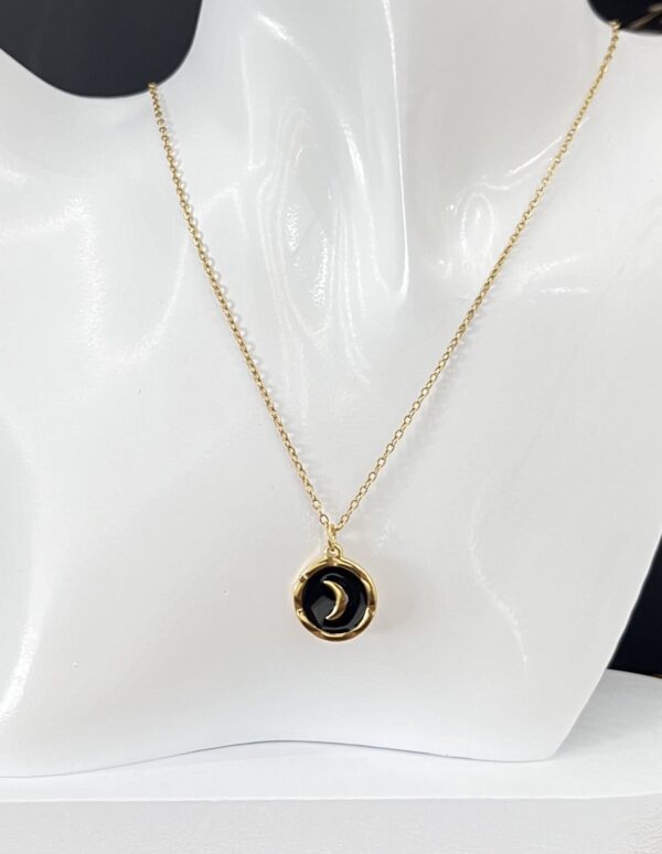 Moon small Pendant Necklace - Imagen 6