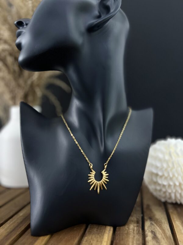 Half Sunshine Necklace - Imagen 2