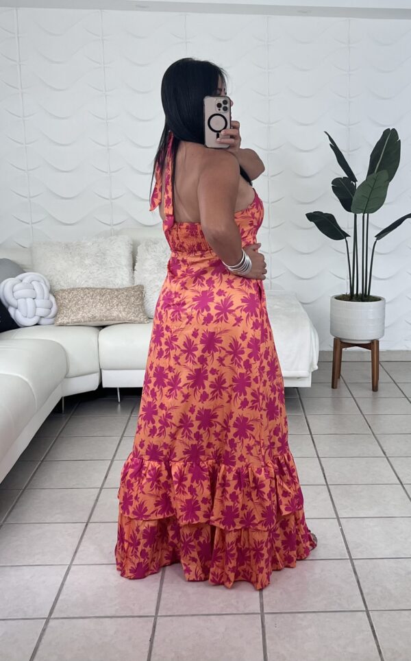 Halter Sunset Maxi Dress - Imagen 5